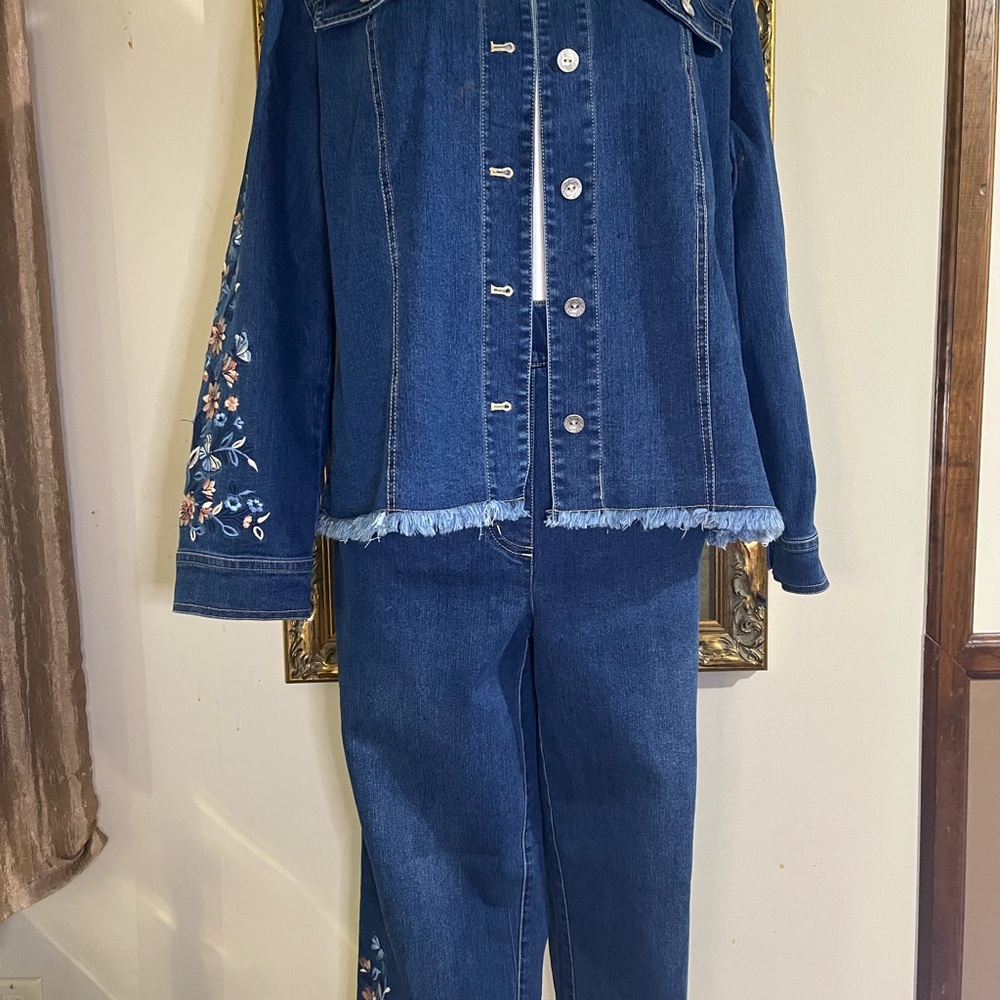 Alfred Dunner PL embroiled denim jacket